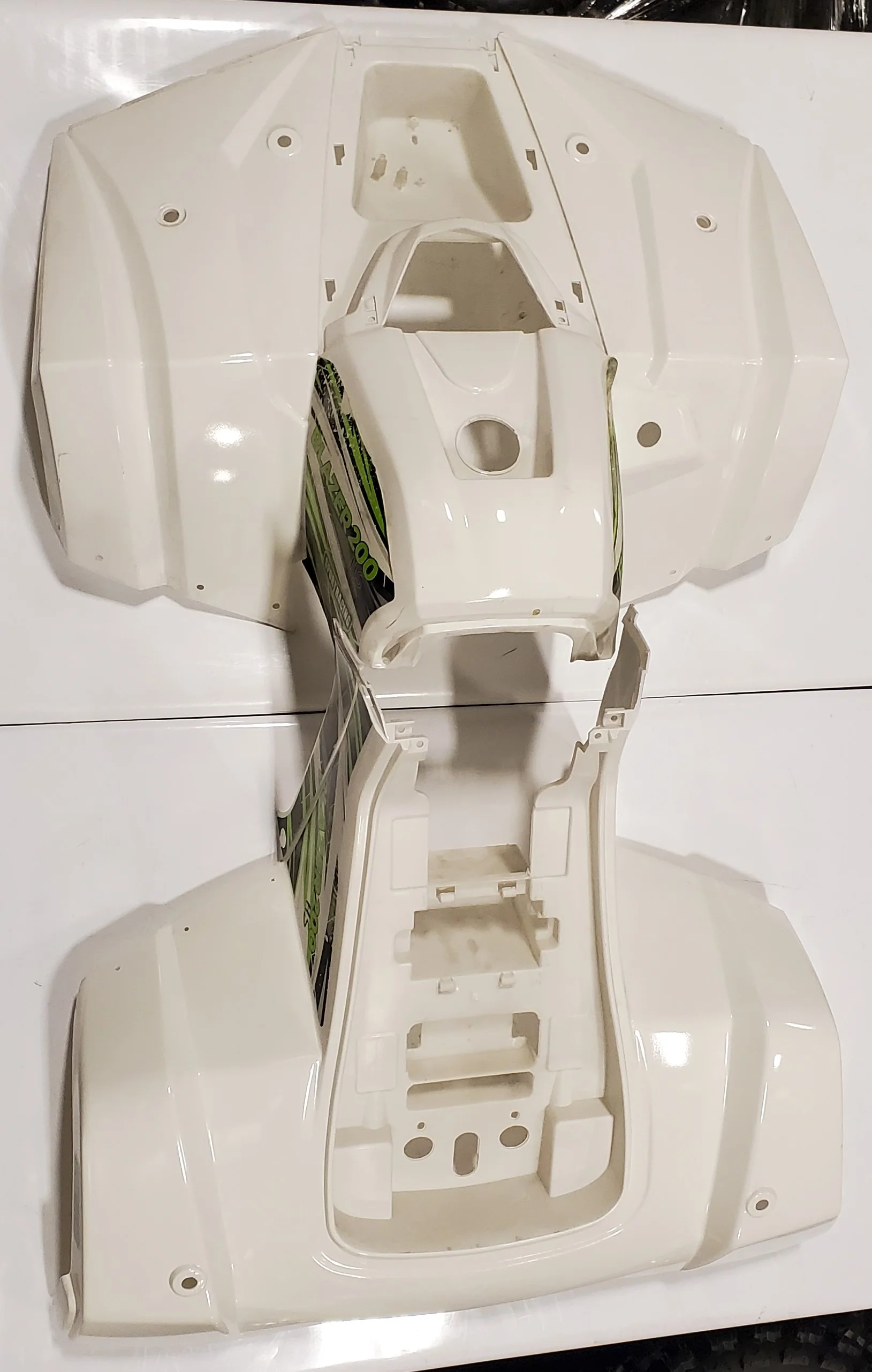 Blazer 200HS Body Kit White - TAO TAO MOTOR / GIO PARTS - PBCB150HBK